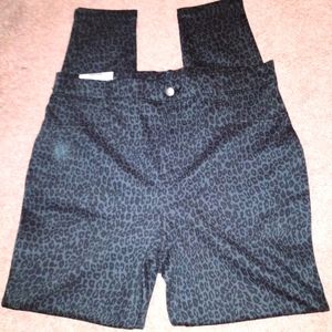 NWTs Time And Tru* Grey Leopard Print Pants